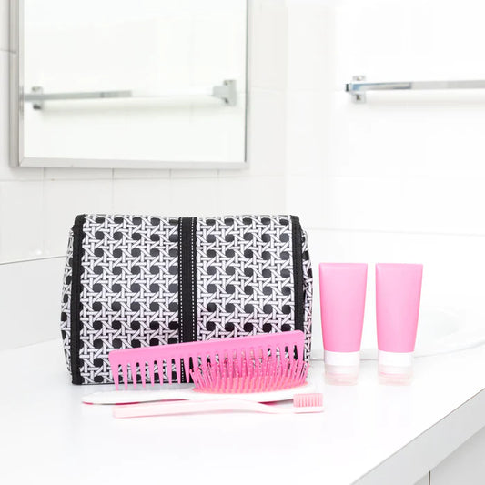 BEAUTY BURRITO HANGING TOILETRY BAG